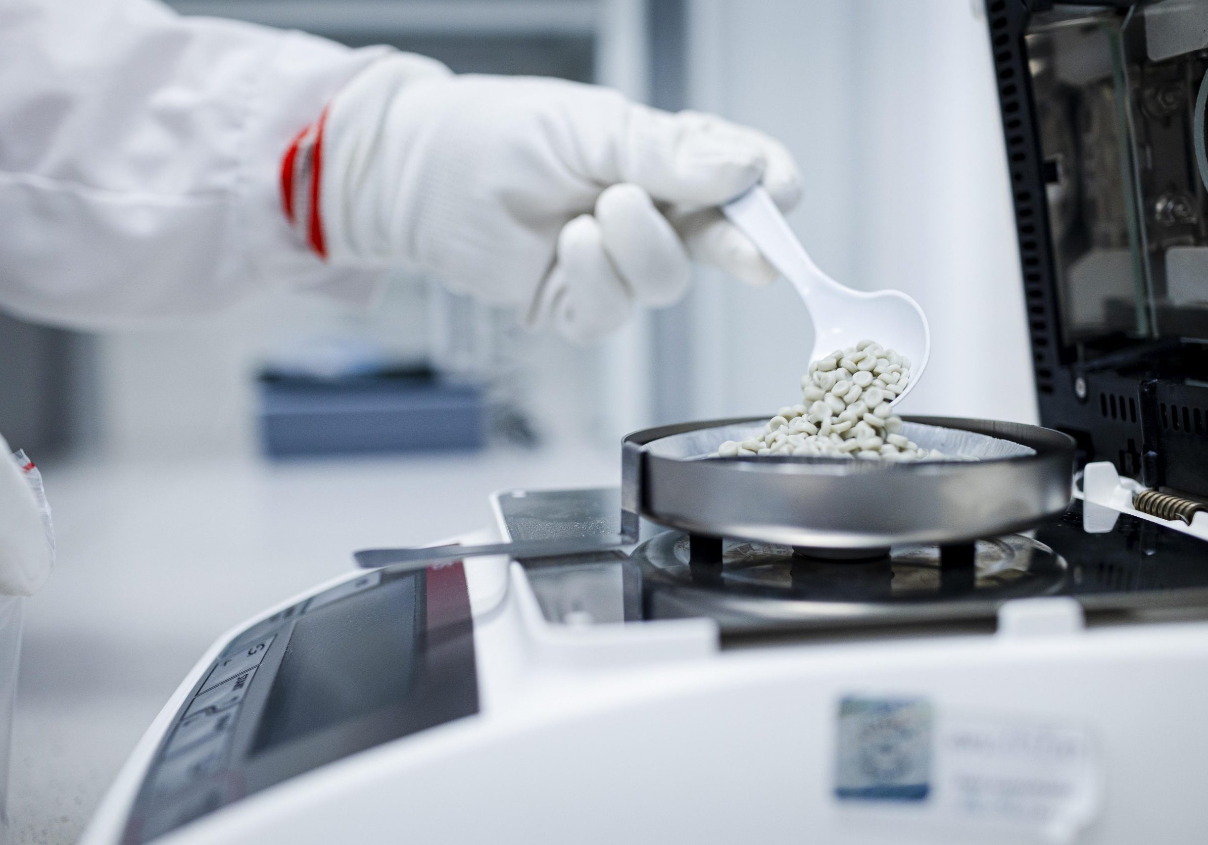 FTIR & Raman Application Support